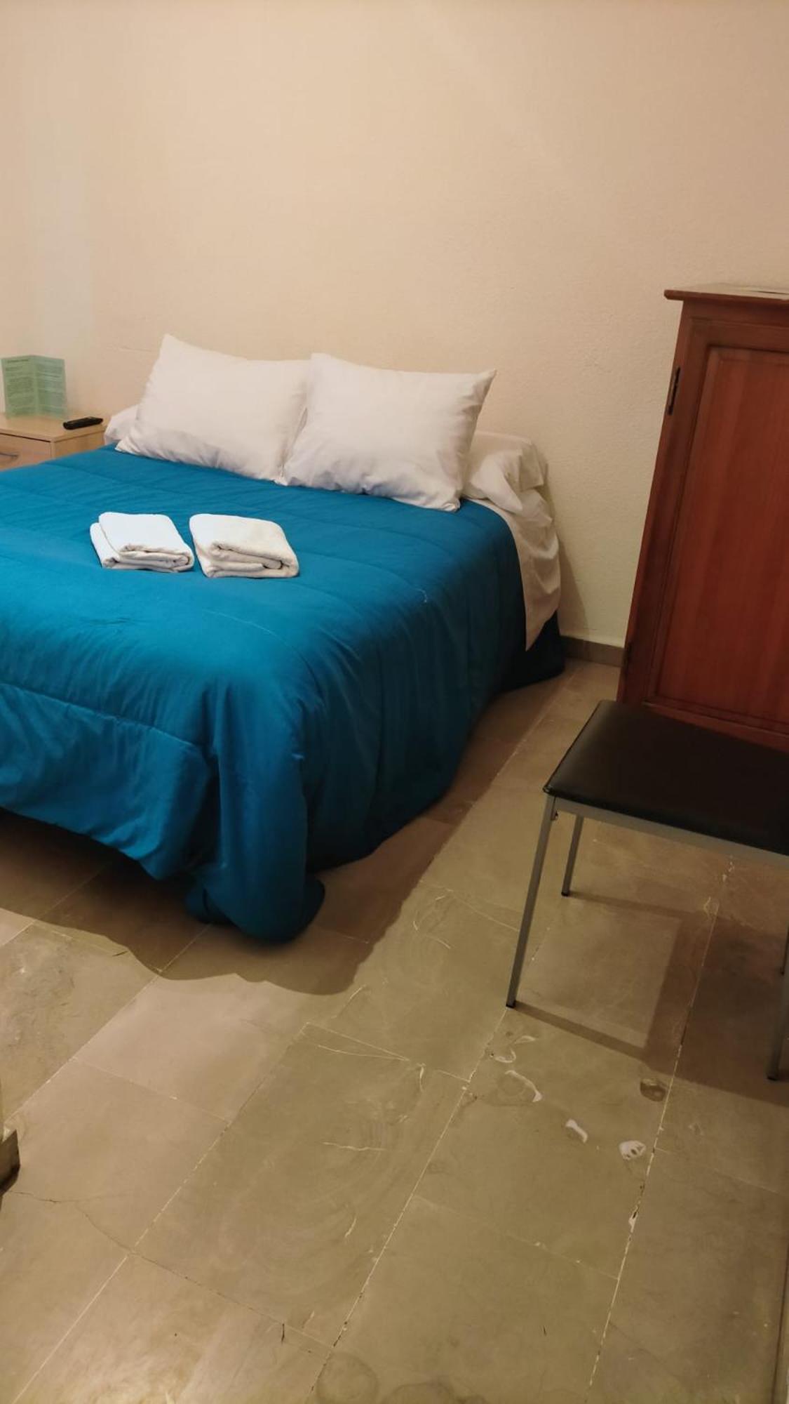 فندق بنسيون إيه بي غرناطة المظهر الخارجي الصورة